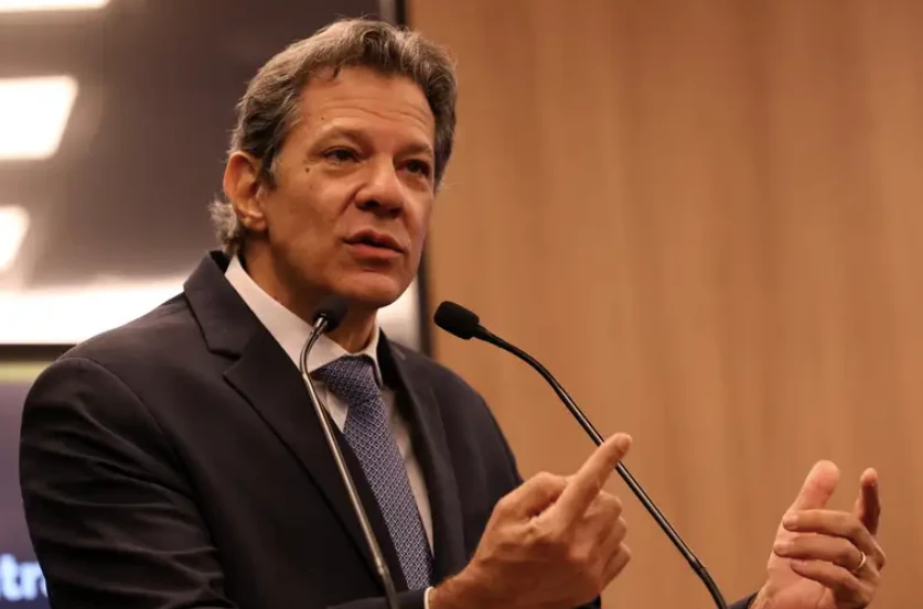 Haddad diz que governo Lula refez quase todos os contratos de Tarcísio na Infraestrutura